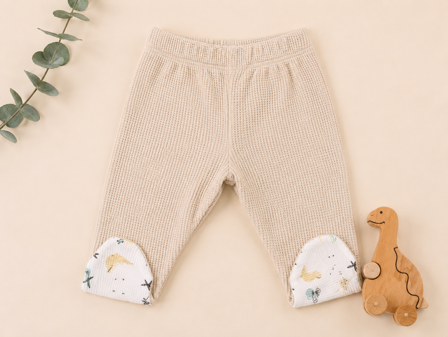 Ribbed Dino Layette Set